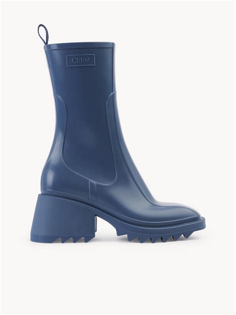 chloe betty rain boots reviews|chloe betty boots outfit.